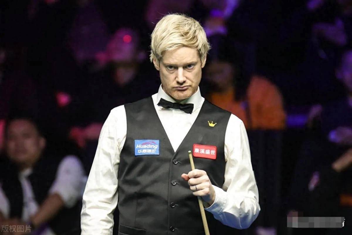 FLY绝杀HKA,Xiaohu拿下关键大龙焦点之战四强赛,锁定晋级资格 FLY绝杀HKA,Xiaohu拿下关键大龙焦点之战四强赛,锁定晋级资格