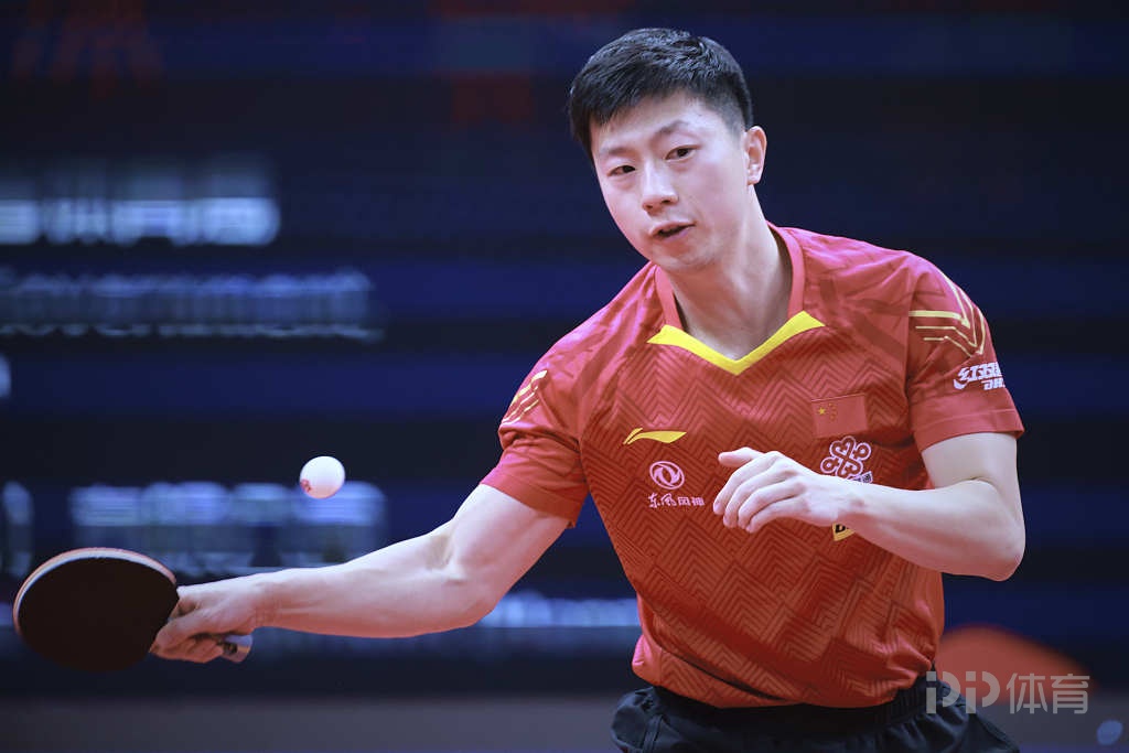 FLY绝杀HKA,Xiaohu拿下关键大龙焦点之战四强赛,锁定晋级资格 FLY绝杀HKA,Xiaohu拿下关键大龙焦点之战四强赛,锁定晋级资格