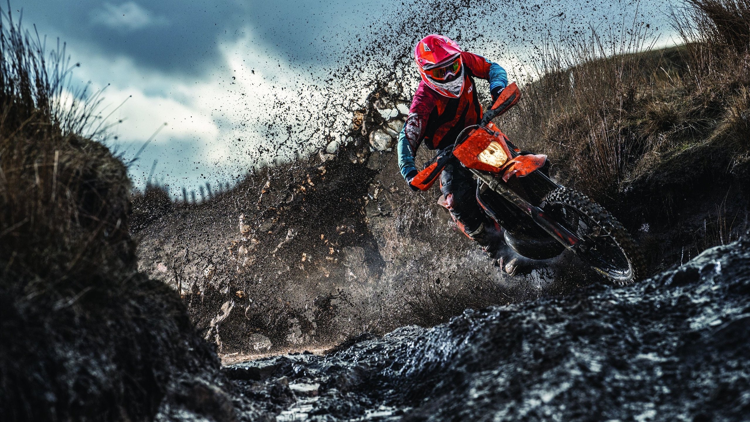 从绝境到巅峰，哈利伯顿末节狂飙，上海男篮逆袭新疆背后的战术博弈