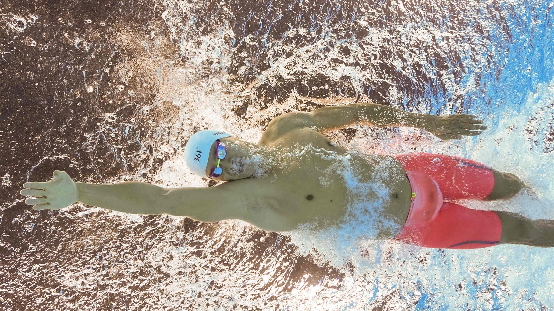 詹皇不老传奇！热火狂风暴雨式进攻彻底击溃新疆防线